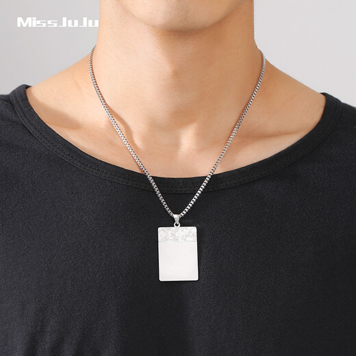 Miss JuJu pt950 platinum pendant men's platinum pendant large tag personalized square auspicious clouds safe and sound pendant small version weight 14.18g height 29mm width 20mm
