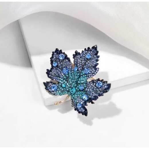 WEISHINI red maple leaf corsage brooch for women exquisite pin-like temperament suit high-end welcome accessories Chinese Valentine's Day gift red A22-308