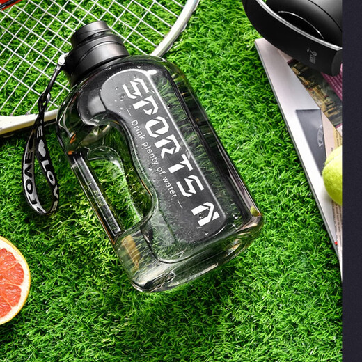 Wanjia all plastic fitness water cup large capacity food grade ton cup sports water bottle pier ton barrel men's high temperature resistant cup classic 1700ml