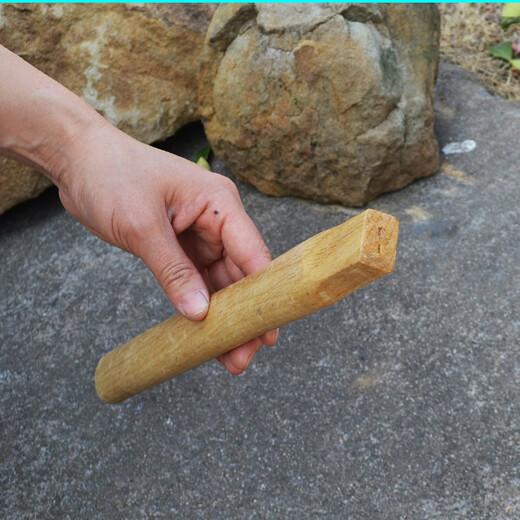 Yichen claw hammer hammer handle oak wood solid wood varnish without water chestnut small handle multi-purpose hammer handle hammer small wooden handle 35 cm oak handle 1