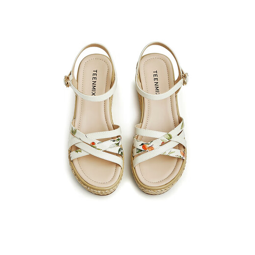 天美意凉鞋女商场同款坡跟文艺编织花朵一字带女鞋