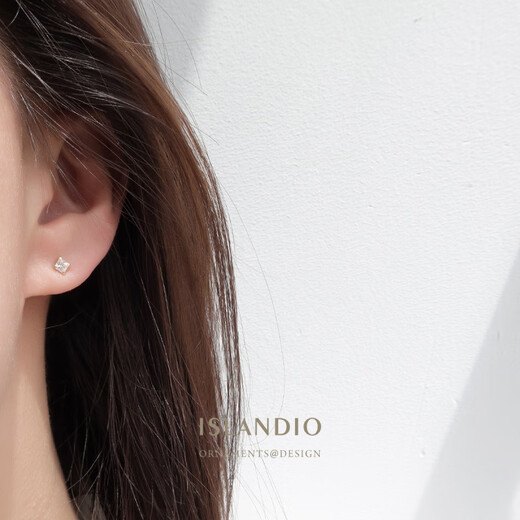 Fat Donglai same style 18k gold mini earrings square princess cut diamond 2024 new 3mm crystal gems square diamond pair (gold)