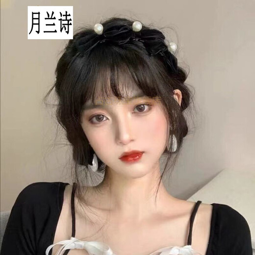 Velvet pearl hoop, Hepburn style bow, elegant decoration, sweet retro French style hoop, simple girl student headband, elegant, delicate and versatile. One black pearl hoop.