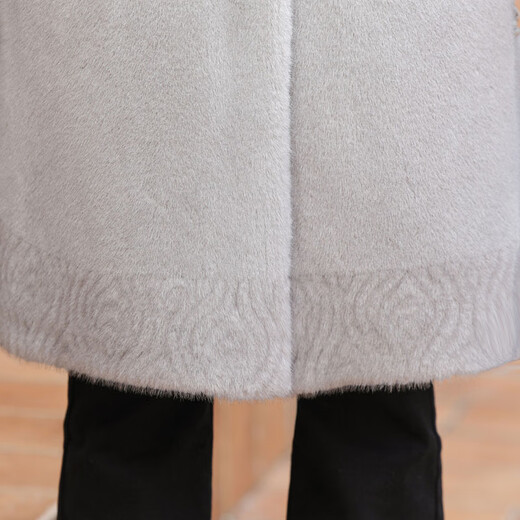 Nuo Ni's mother's winter warm tops imitation mink fur all-in-one coat for middle-aged and elderly women new Chinese style woolen coat tribute beige L recommended 115-130 Jin Jin equals 0.5 kg (high-end atmosphere)