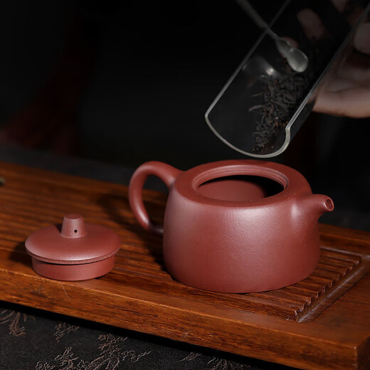 Centennial Liyong Yixing purple clay pot pure handmade raw ore purple clay well railing pot kungfu tea set teapot household 180ml
