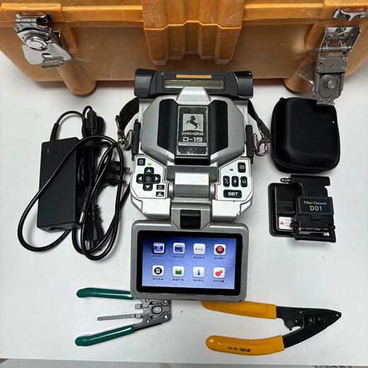 Defang Ruida Optoelectronics Technology Full Automatic Fiber Splicing Machine Machine de soudage d'occasion Fujikura Sumitomo Ichino Jilong Zhong Electric Airoke Welding Machine Fibre Splicing Machine optique Câble optique MAIN MACHE CEINTROL HOTHEL