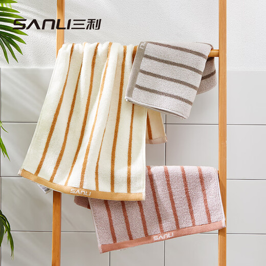 
Sanli Series 9761 Classic Striped Face Turf 1