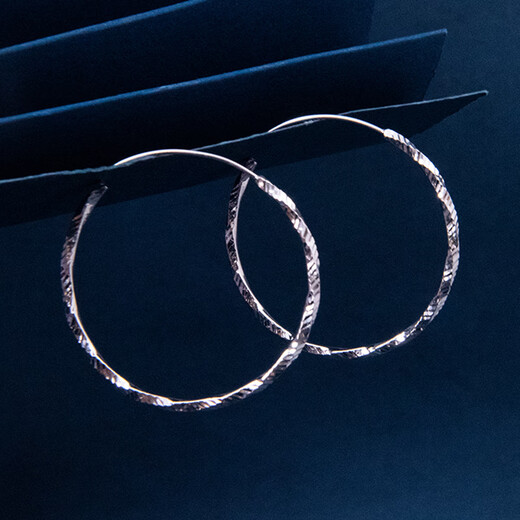 Pt.Charmpt950 Platinum Earrings Platinum Large Circle Earrings Car Flower Earrings Personalized Fashionable and Durable Earrings Highlight Your Atmosphere In Stock National Inspection Certificate 4.1-4.2g