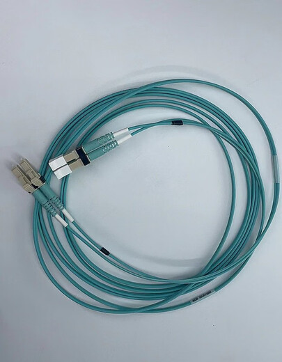CommScope LC-LC Dual Core 10 Gigabit Multimode OM3/OM4 Faserspringer 2105027/2105061 OM4 One-Pair-Preis 35m