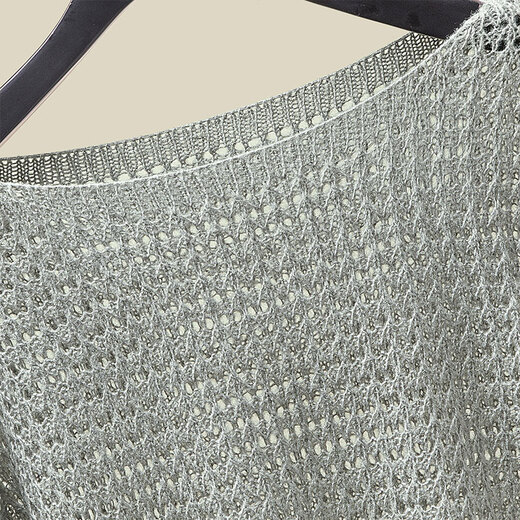
Sichuanshe 2025 autumn new women's fashion loose shoulder long sleeve round neck hollow knitted sweater