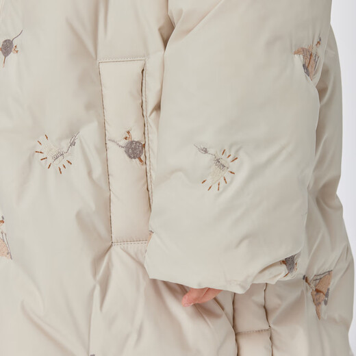 Jnby von Jnby Jiangnan Stoff Kinderkleidung Winterkleidung Jungen und Mädchen Lange Down Jacket mit Kapozen Stickmuster Kinder 1N0C13601 056 kaltgrau 120 cm