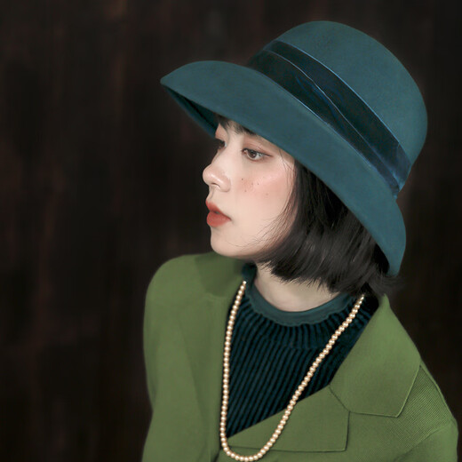 MISMEMO Hepburn style top hat for women in autumn and winter British retro wool felt hat French socialite woolen fisherman hat silent black