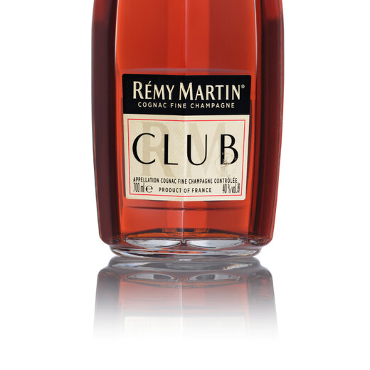 Remy Martin French Rent Martin Club Champagne de haute qualité cognac Nouveau et ancien emballage Expédition aléatoire 700 ml 1 bouteille