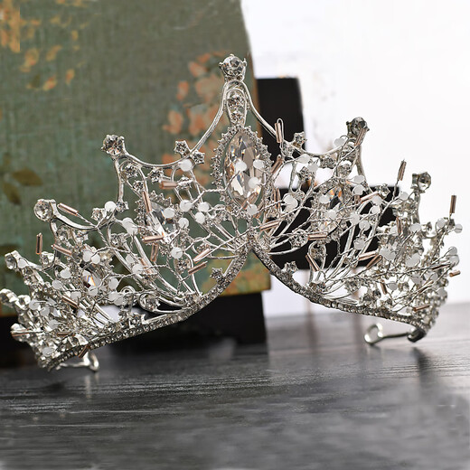 Savilla wedding headdress bride four-piece set of white gauze wedding hair accessories phoenix crown crown tiara Xiuhe clothing headdress birthday gift Xiuhe headdress + ear clip