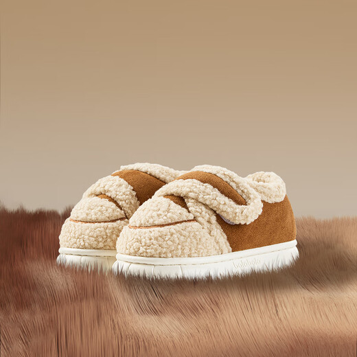 Balabala lambskin children's cotton shoes 2025 new winter boys' comfortable thickened plush slippers outdoor warm parent-child shoes