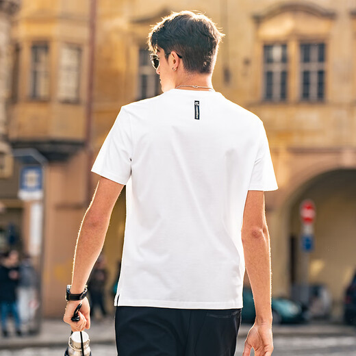 Mr. Bu Bu simple pocket design pure cotton T-shirt 2025 spring and summer new English printed short-sleeved white TGT15262 Haoyue White S (165)
