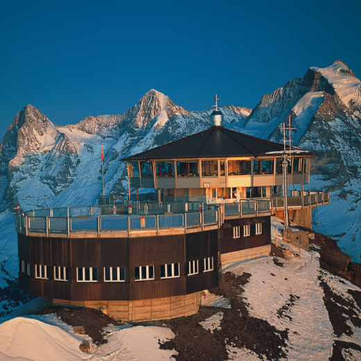 Europe France + Italy + Switzerland 11 days and 8 nights group tour + nationwide departure + Paris + Milan + Venice + Lucerne + Interlaken + Eiffel Tower Tour fee