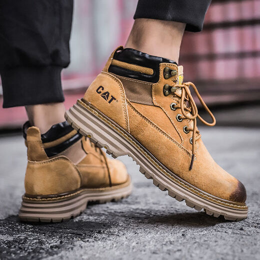 卡特cat男鞋中高帮马丁靴防滑耐磨户外登山鞋真皮复古英伦风工装靴 黄棕色 41