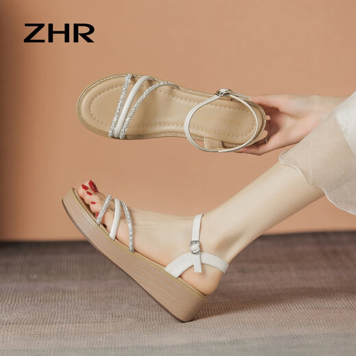 ZHR百搭坡跟凉鞋女一字带2025新款外穿厚底时装凉拖水钻珍珠女鞋子 米白 37