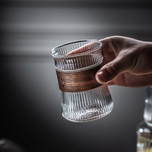 FANKAQI high-looking cold water kettle glass high temperature resistant Chinese herbal tea kettle boiled water cup summer duckbill vertical pattern straight kettle 1500ML