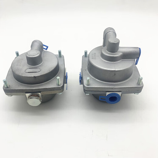Wanzhuang Ruili aumentó la válvula de relé del freno de pie de mano adaptada a Dongfeng Tianjinte Shangchuangpu Válvula de relé de freno de pie de pie de pie de tres y doble puente de tres anillos 3527N50-010