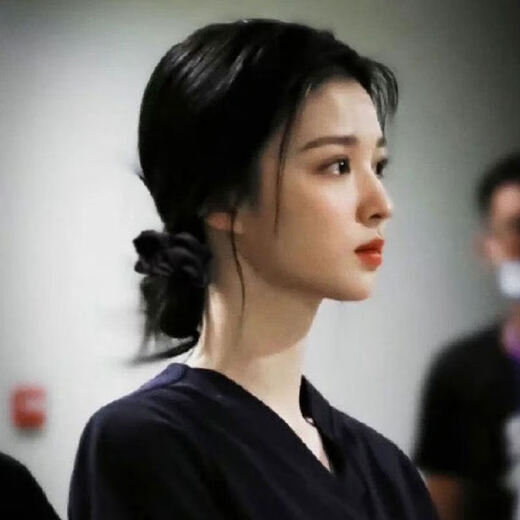 Xiao Panda high-end French Hepburn style black large intestine hair tie women's headband low ball head low ponytail hair accessory 2025 new style black Wang Churan's same style