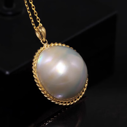 Chishe core language large particle Akoya seawater maple pearl pendant women's neck accessories 18k gold necklace S925 silver gold-plated chain 15-16mm