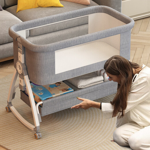 HAIZIJIA Newborn crib multifunctional bed with changing table, splicable bed, foldable baby rocking bed, removable gray + mosquito net + storage basket + diaper pad + pillow