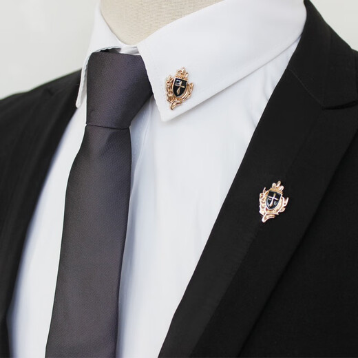 XIFEI, Herren -Mini -Kragen Pin Brosche, Legierung bemalte Ölkreuz -Krone -Schild Brosche, Anzugshemdzubehör, Kronschild Single