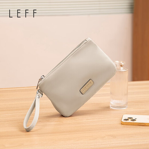 Leif Encore Red Mode kleine und exquisite Kupplung Frauen Freizeit Einkaufslicht Aufbewahrung täglicher Produkte Mobiltelefonbeutel Milch Tee Aprikose