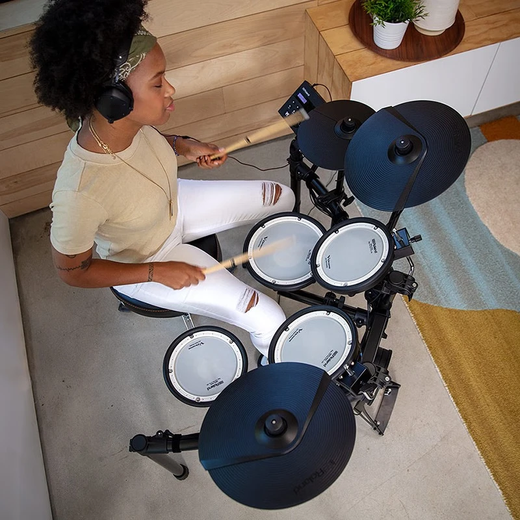 
Roland Electronic Drum Td07kv/td07dmk Drum Adult Children Practice Entertainment Professional Performance Grade Examination Electric Drum 5 Drum 4 Cymbals 07KV+PA35B Speaker + Gift Pack