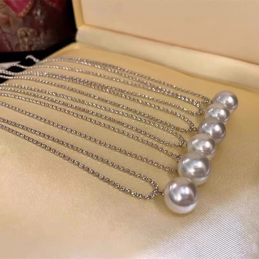 Qiongruige internet celebrity necklace, Australian white with platinum Japanese adjustable necklace, simple high-end model, 13-14mm Australian white basic flawless K gold chain