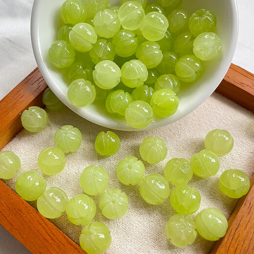 Bead edge green jingui prehnite pumpkin beads green chalcedony loose beads semi-finished DIY bracelet bracelet necklace jewelry accessories wholesale prehnite pumpkin beads about 10mm