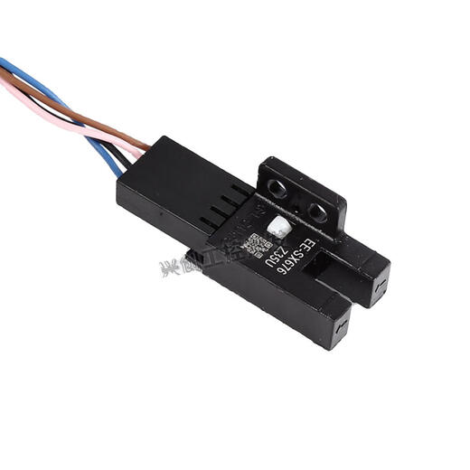 OMRON OMRON Фотоэлектрический переключатель EESX672 671 670A 675 674P673R Один тип слота.