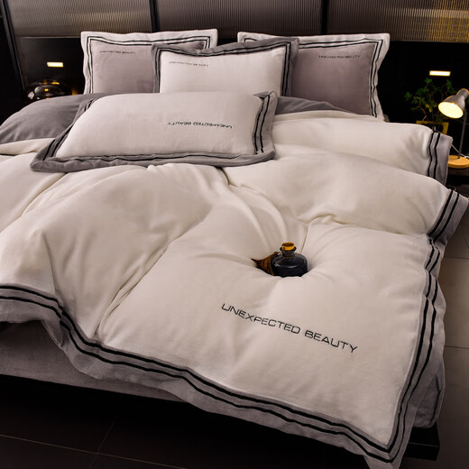 Yalu Class A baby milk velvet four-piece set high-end bedding flannel sheets winter coral velvet duvet cover bed sheet M Vick - Ivory White Class A baby velvet 1.8m bed sheet style four-piece set - quilt cover 200*230cm