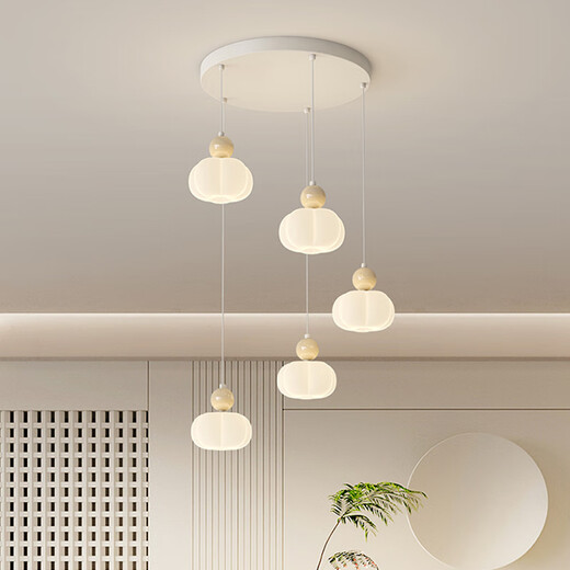 Zhuansi Restaurant Chandelier minimaliste Long Strip Designer 5-HEAD CRAME Style Dining Table Lampe de salle à manger simple MODER