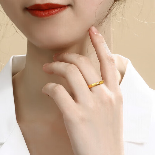 赛菲尔七夕礼物黄金戒指足金999.9光面素圈男女戒活口 约3.15克