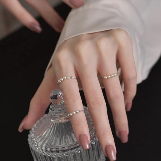 Yijin S925 silver ring female niche design pearl ring cold style high-end retro trendy index finger opening adjustable tail ring pearl ring one