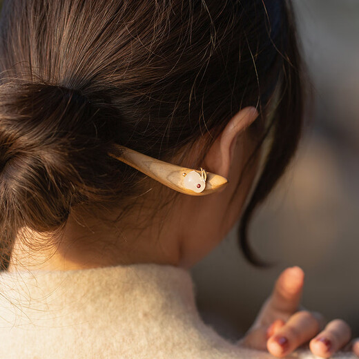 Suyi Embroidered Jade Rabbit Peachwood Hairpin Ancient Style Updo Hairpin Advanced New Chinese Style Wooden Hairpin Simple Modern Wooden Hairpin Women's Moon Singing