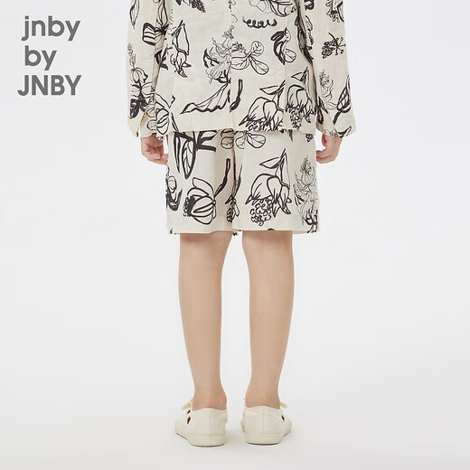 jnby by JNBY Jiangnan cloth children's clothing shorts summer colorful print cute casual cotton linen men and women children 1N6E13790 973 meters black two-color 120 cm