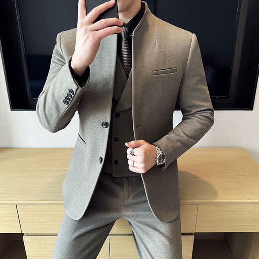 Luo Meng Chinese style stand collar woolen suit suit men's autumn and winter thickened coat trendy handsome casual slim suit three-piece suit brown three-piece suit (suit + vest + trousers) 2XL 135-145Jin Jin equals 0.5 kg
