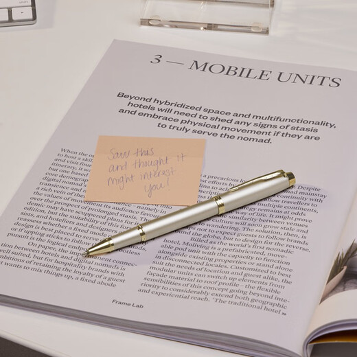 Stylo à bille PARKER Stylo gel Cadeau haut de gamme Ensemble étudiant Cadeau d'affaires Gravure personnalisée Cadeau d'anniversaire pour hommes et femmes Cadeau de remise de diplôme Papeterie Stylo signature Stylo d'écriture lisse Nouveau stylo à bille en métal doré coloré IM