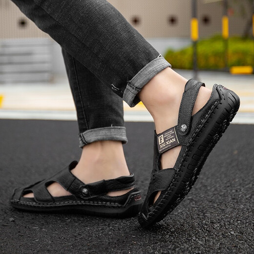 Qice Summer Sandals Herrenbag-Toe Freizeitschuhe im Freien atmungsaktive Strandsandalen Mode Sportpantoffeln Sommerlochschuhe 689 Schwarz 41