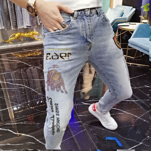 柯捷豪欧洲站秋季潮牌男士牛仔裤白色烫钻刺绣印章仔潮流修身弹力小脚裤 蓝色9908 36 (腰围2尺8)