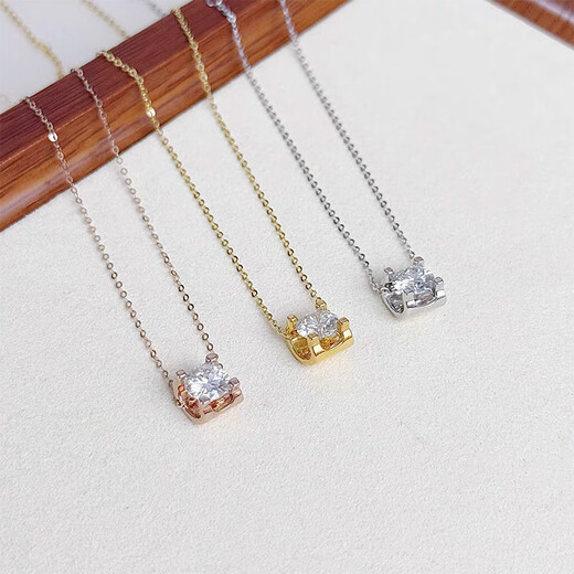 Feiyu imported moissanite diamond Au750 rose gold white gold 18k gold white gold bull head necklace clavicle chain 1 carat moissanite diamond rose gold single pendant