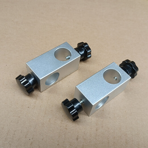 
Optical shaft cross clamp fixing seat fixing aluminum strip cylindrical connector shaft clamp cross bracket top wire clamp iron shaft clamp aluminum alloy 12122 plum blossom screw