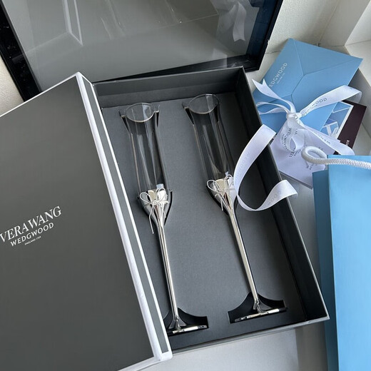 Vera Wang Champagne Glass WEDGWOODVeraWang Love Knot Rope Goblet Wine Glass Wedding Engagement Pair European Silver Champagne Glass (Gift Box + Ribbon + Gift Bag)