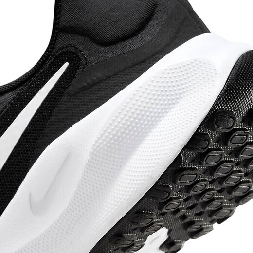 耐克NIKE男子跑步鞋REVOLUTION 7运动鞋FB2207-001黑白41
