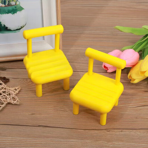 Creative small chair, mini mobile phone, new desktop small stool ornaments, lazy mobile phone horizontal keychain, green
