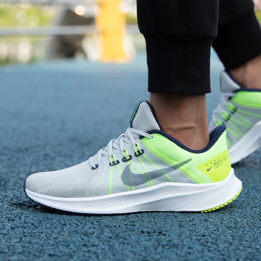 耐克（NIKE）男鞋春季新款运动鞋QUEST 4网面透气轻便缓震跑步休闲鞋 DA1105-003/探索者4代/灰绿 41